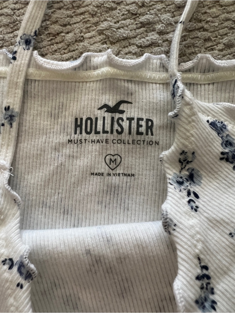 Hollister White Floral & Rust Ribbed Lettuce-Edge Camisole Set - Picture 4 of 6